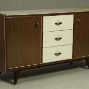 retrorobot.cz_formica_sideboard