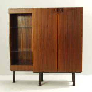 retrorobot.cz_Mahogany _dresser_ with_ bookcase