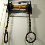 retrorobot_cz_gym_rings