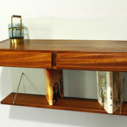 retrorobot_wall_shelf