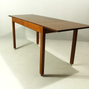 retrorobot_up_zavody