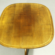 retrorobot_side_table