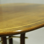 retrorobot_side_table